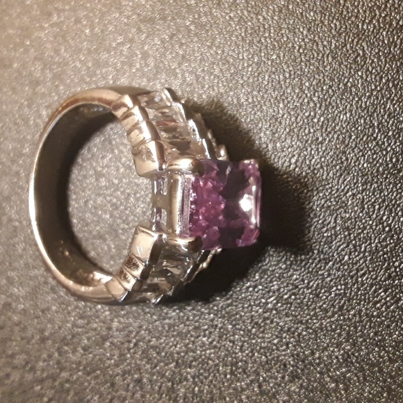 Vintage Lavender Glass Stone & Clear Cubic Zirconia Stones Silver Tone Ring, 9 - Picture 10 of 10